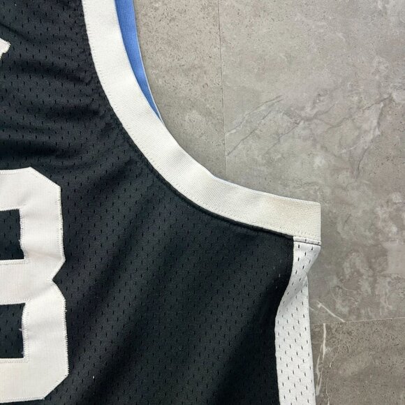 Vintage Nike Michael Jordan Jersey Mens XL UNC Carolina Tar Heels Basketball - Picture 11 of 14